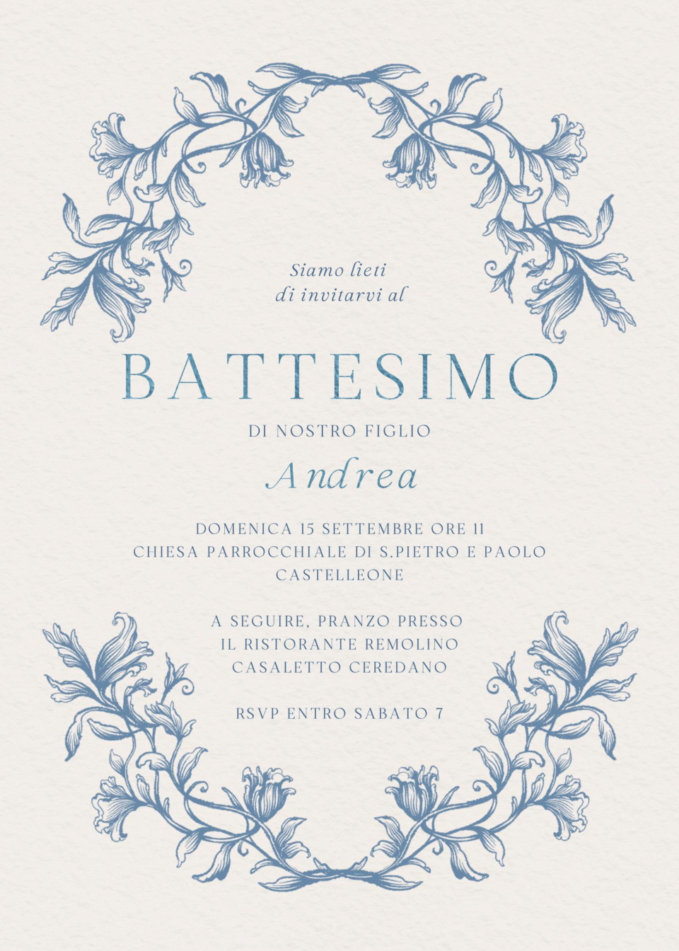 Invito floreale per il battesimo di un bambino sulle tonalità dell'azzurro